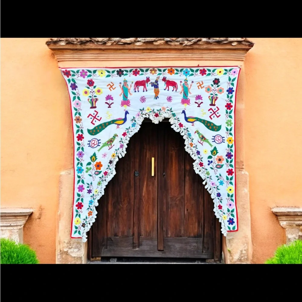 🧵 Indian Toran Vintage Handmade Embroidered Floral Tassels welcome door hanging